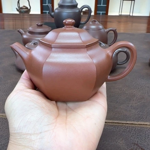 L***O茶壶紫砂六方宫灯