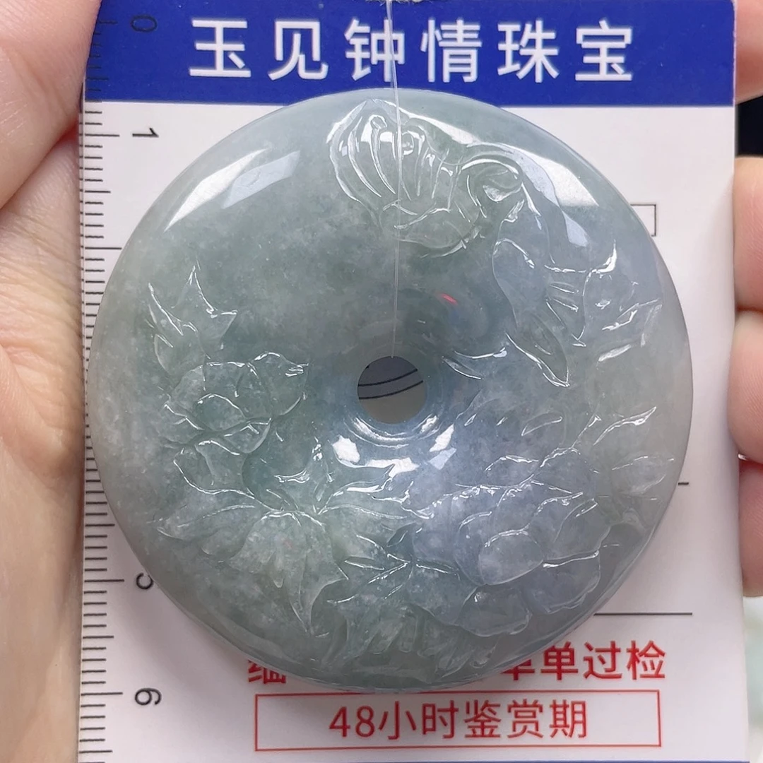 翡翠未镶嵌颈饰甜甜圈