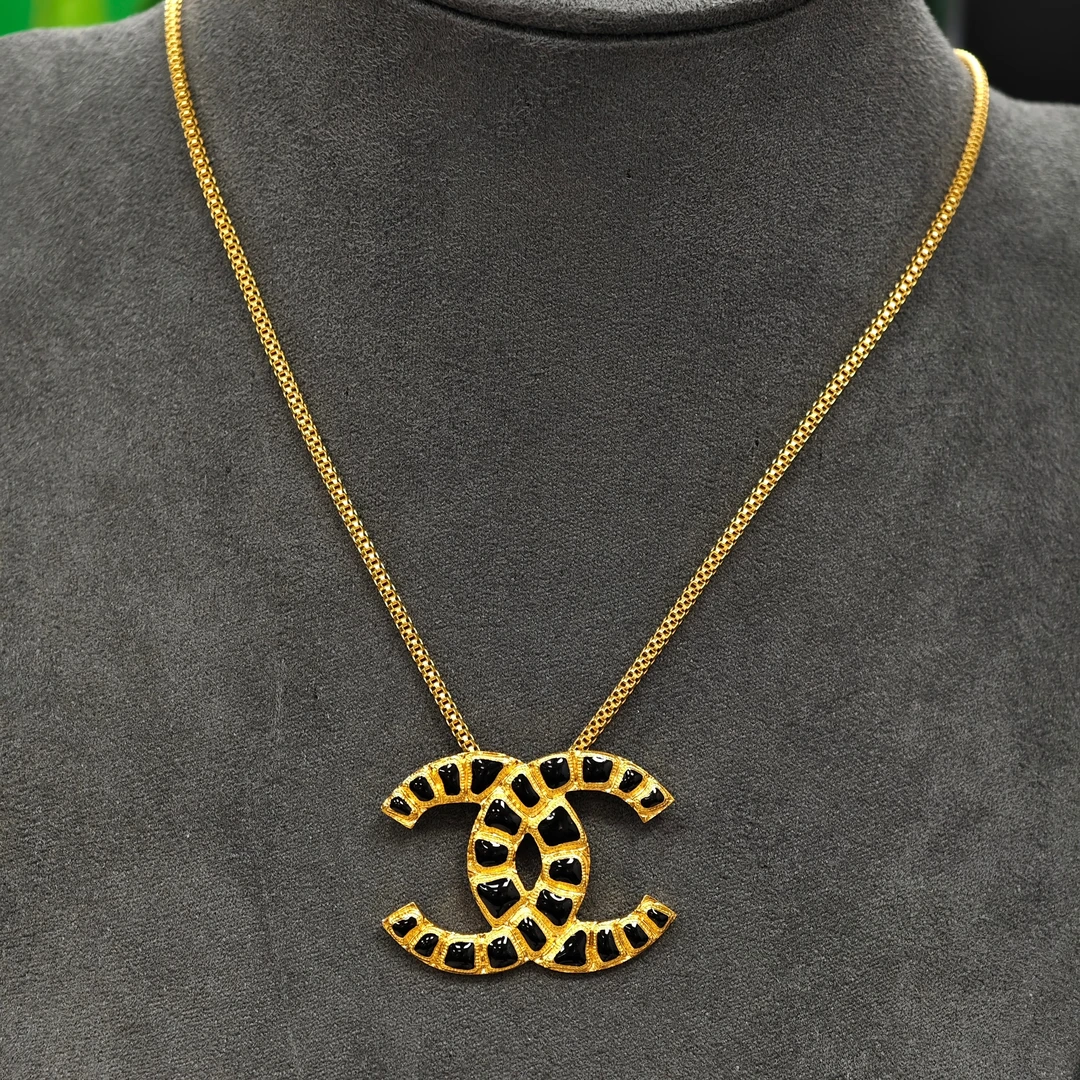 未使用 Chanel/香奈儿 项链黑金珐琅精致中古重工