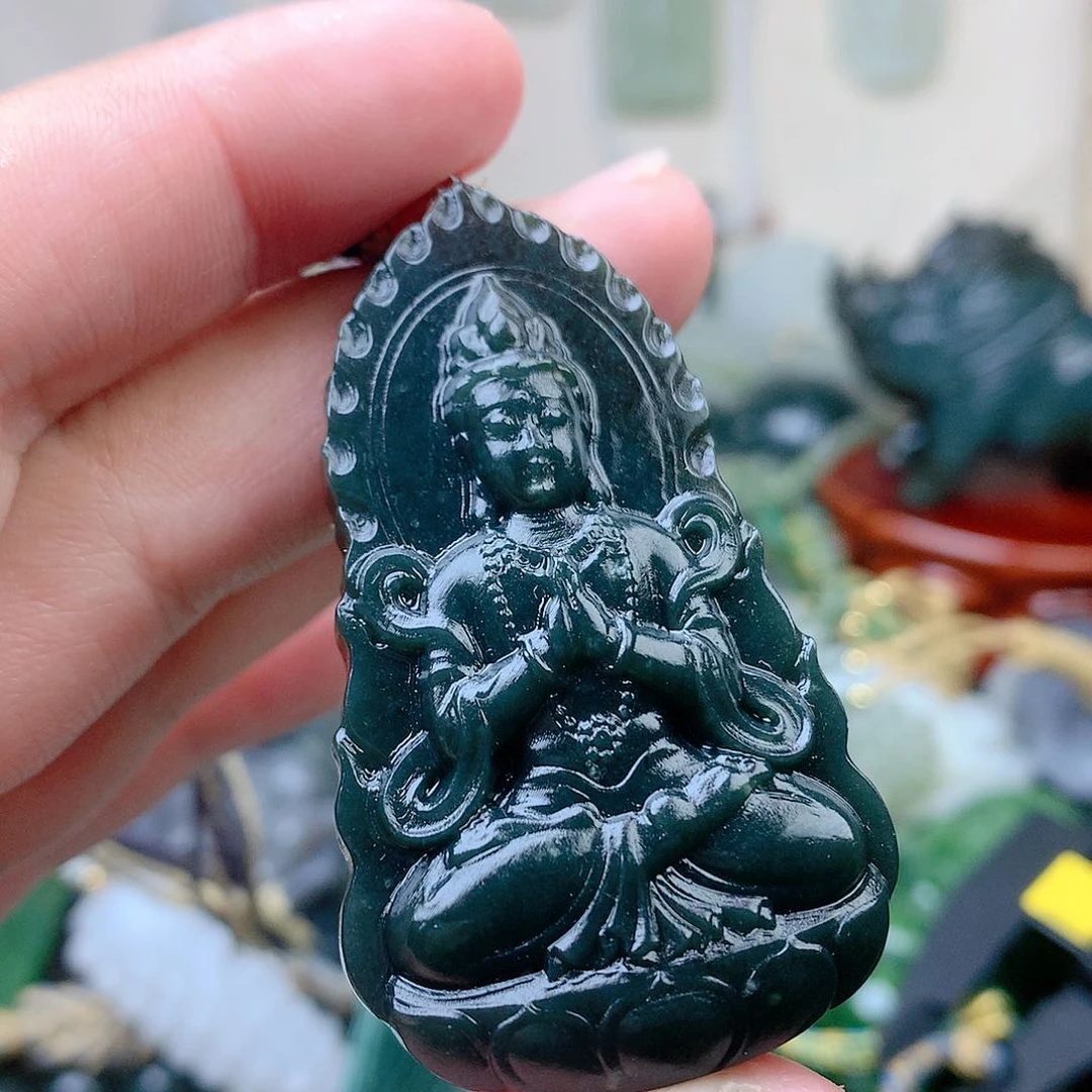 和田玉未镶嵌颈饰