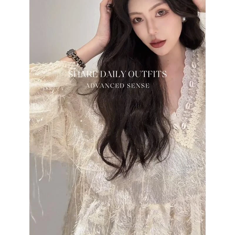 高温妮【仙云】重工流苏亮片V领贝壳设计感上衣5e52323