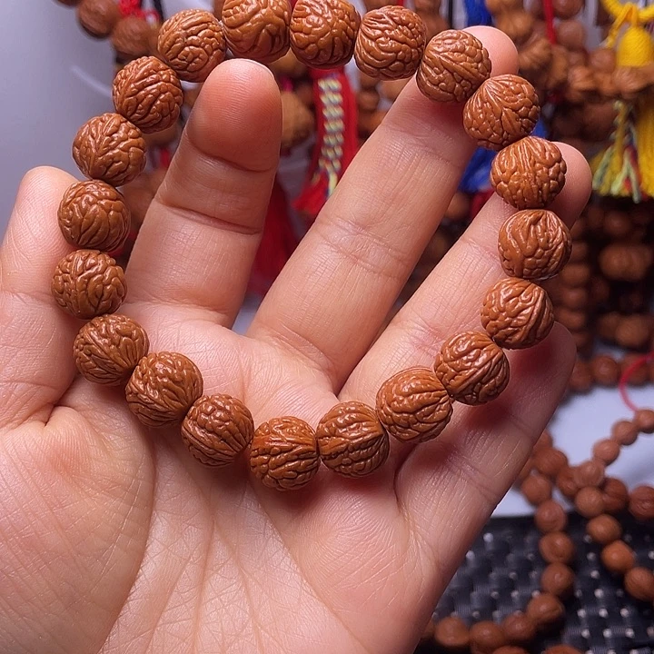 吊坠桃核龙纹桃枭