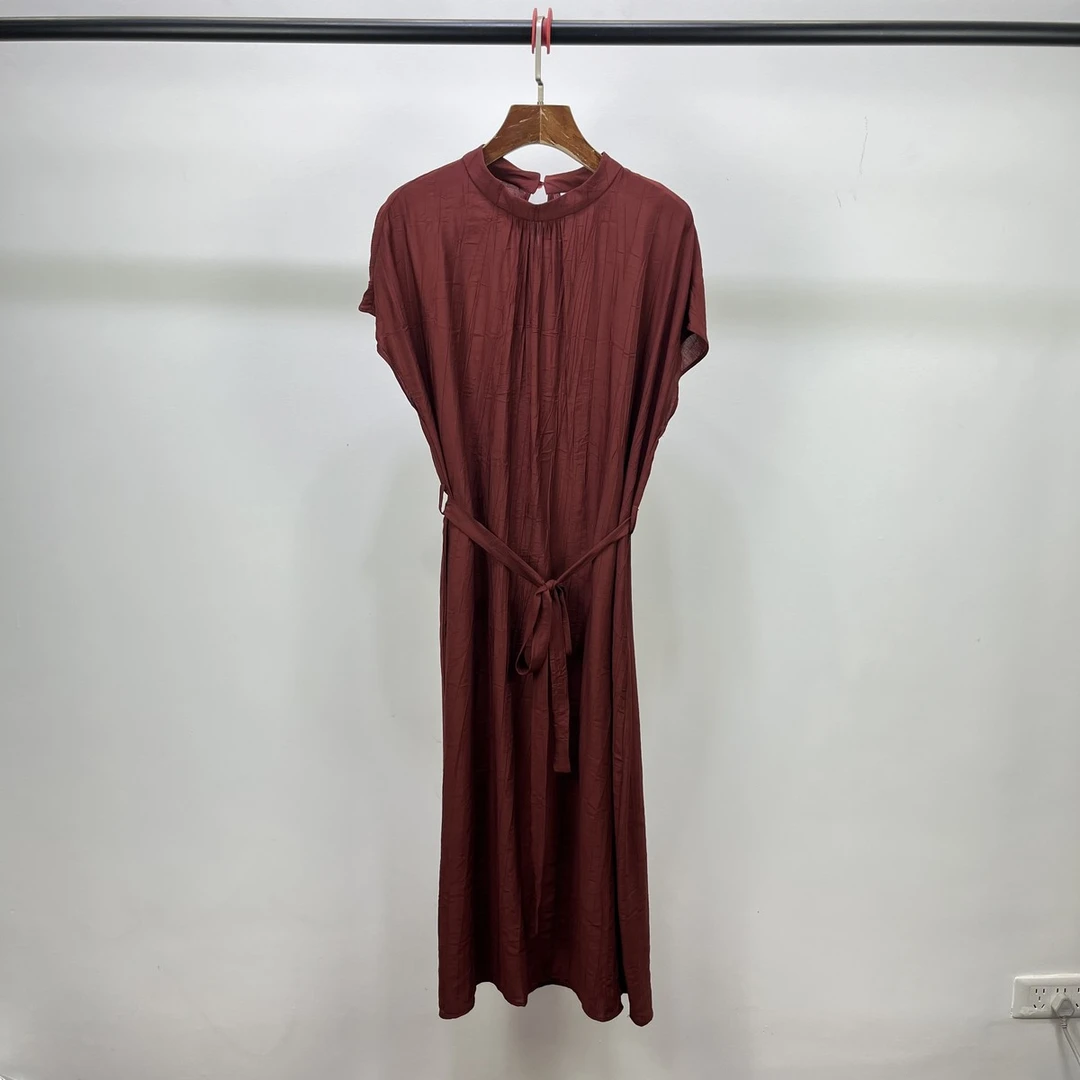 个性简约风连衣裙年夏季新款气质减龄女神范遮肚子显瘦裙子潮