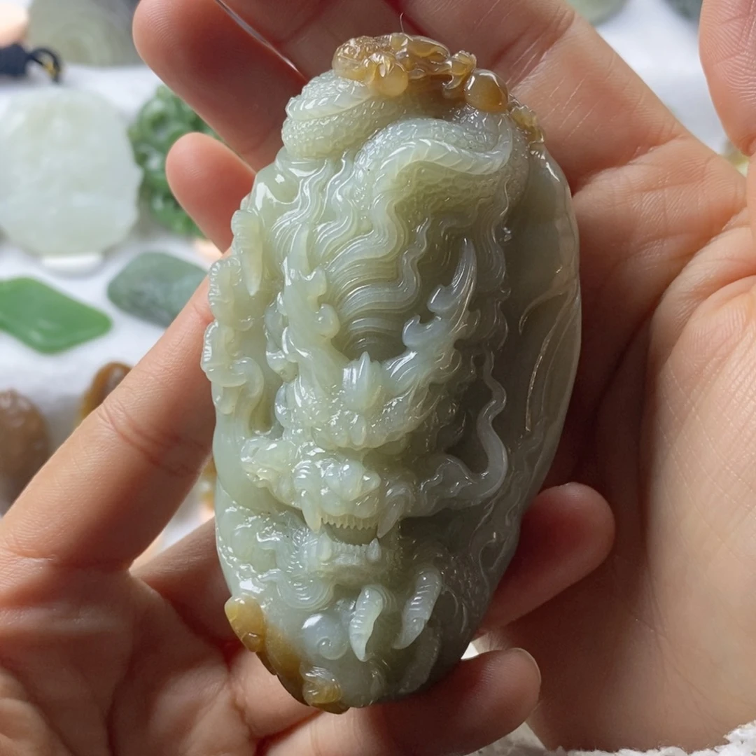 未镶嵌和田玉把件