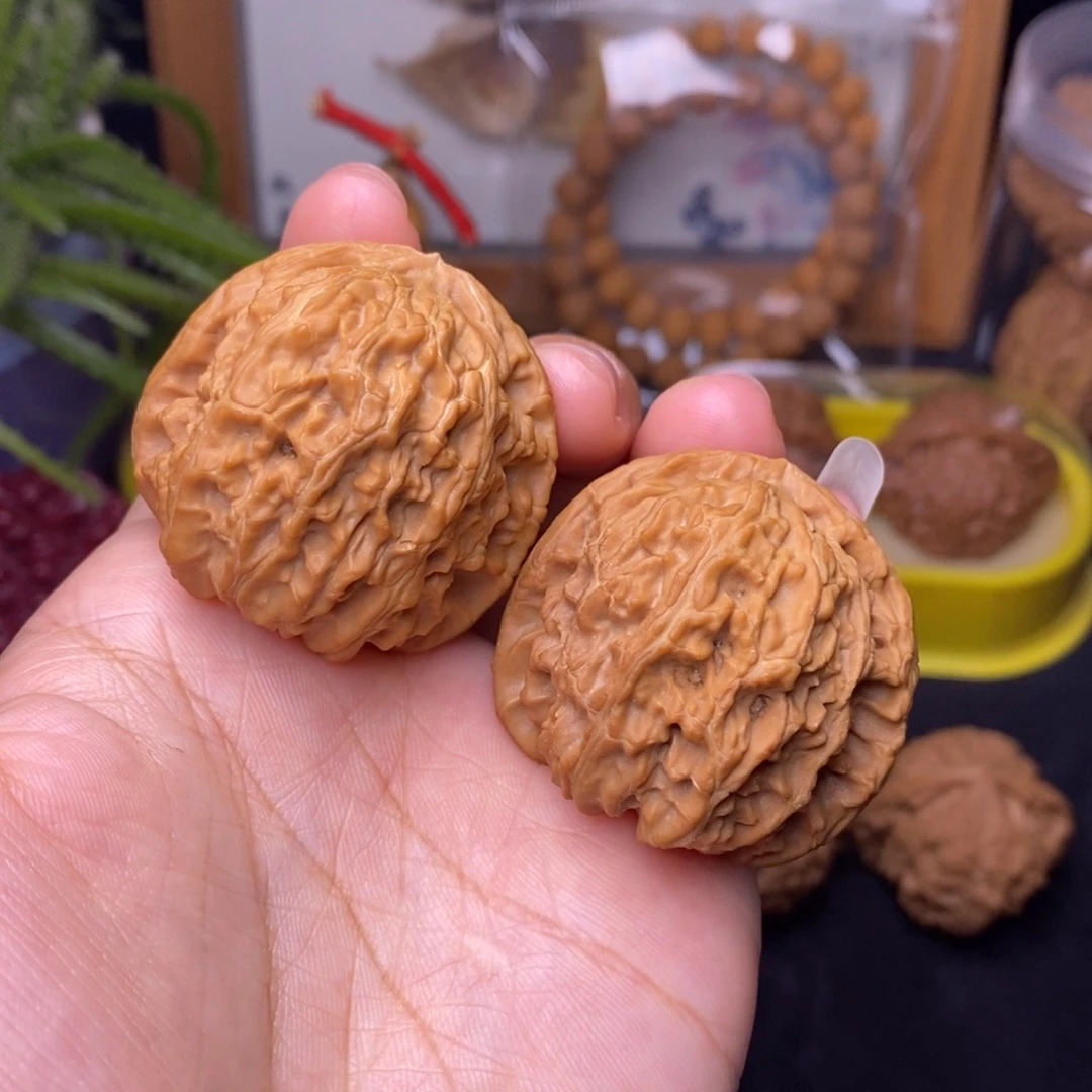 文玩核桃把件39白狮子