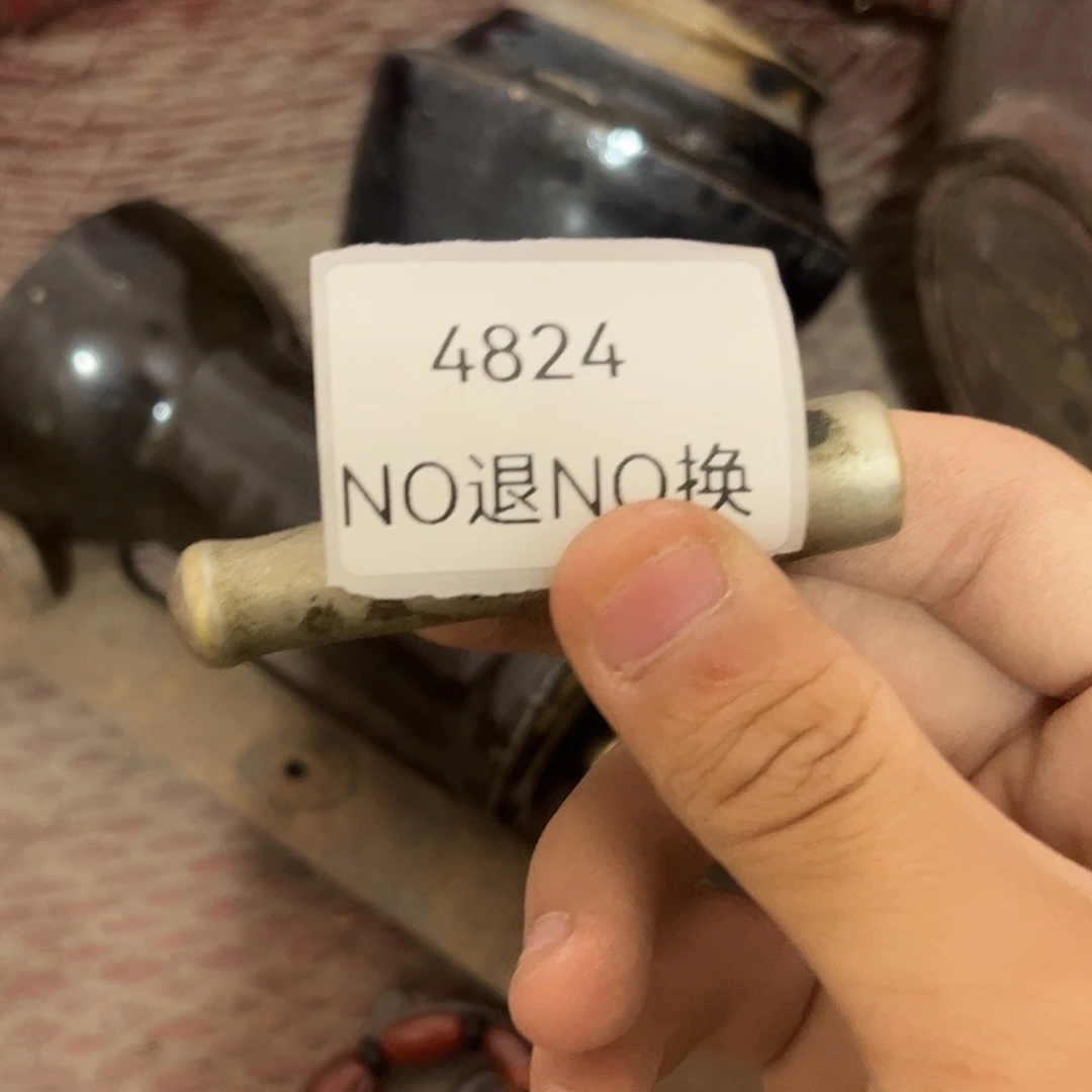 柳***风老挝石4824号工艺品