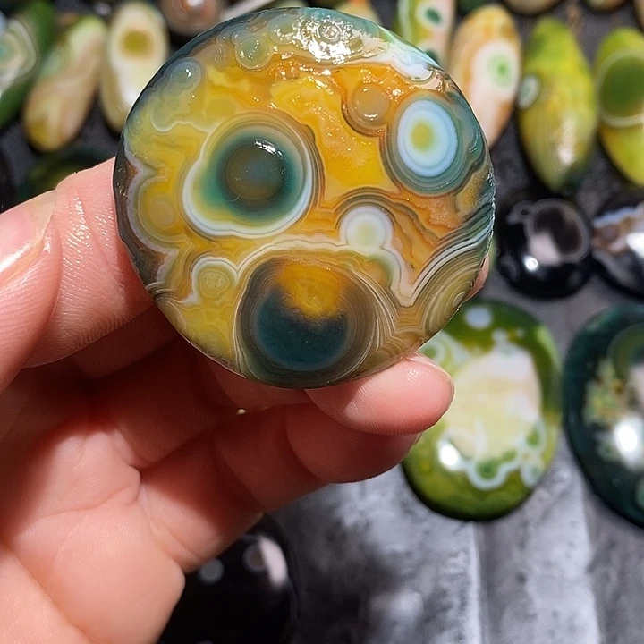 玛瑙/玉髓合金颈饰