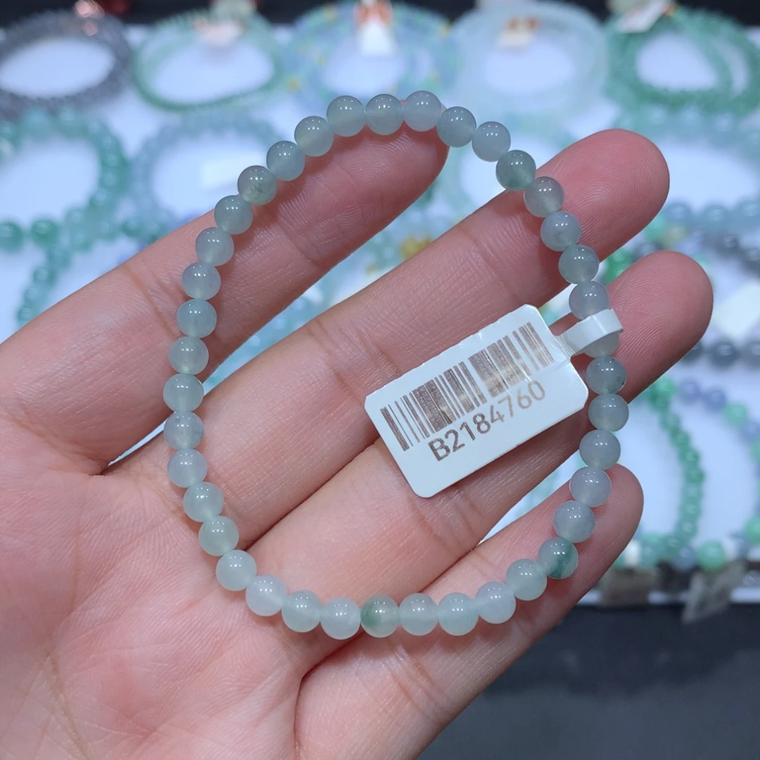未镶嵌手串翡翠天然