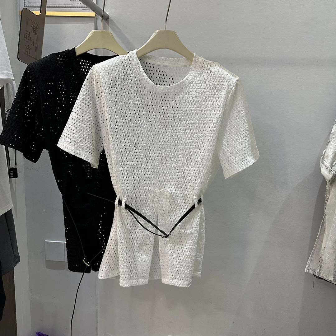 短袖T恤女2025夏新款韩版设计感镂空宽松显瘦前开叉垫肩洋气上衣