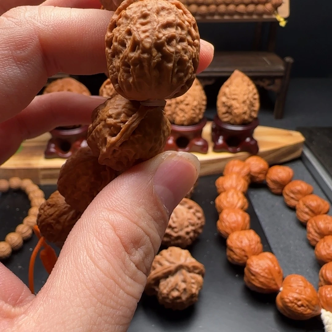 核桃野生小核桃小手持