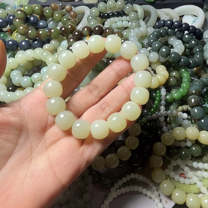 和田玉未镶嵌手串14