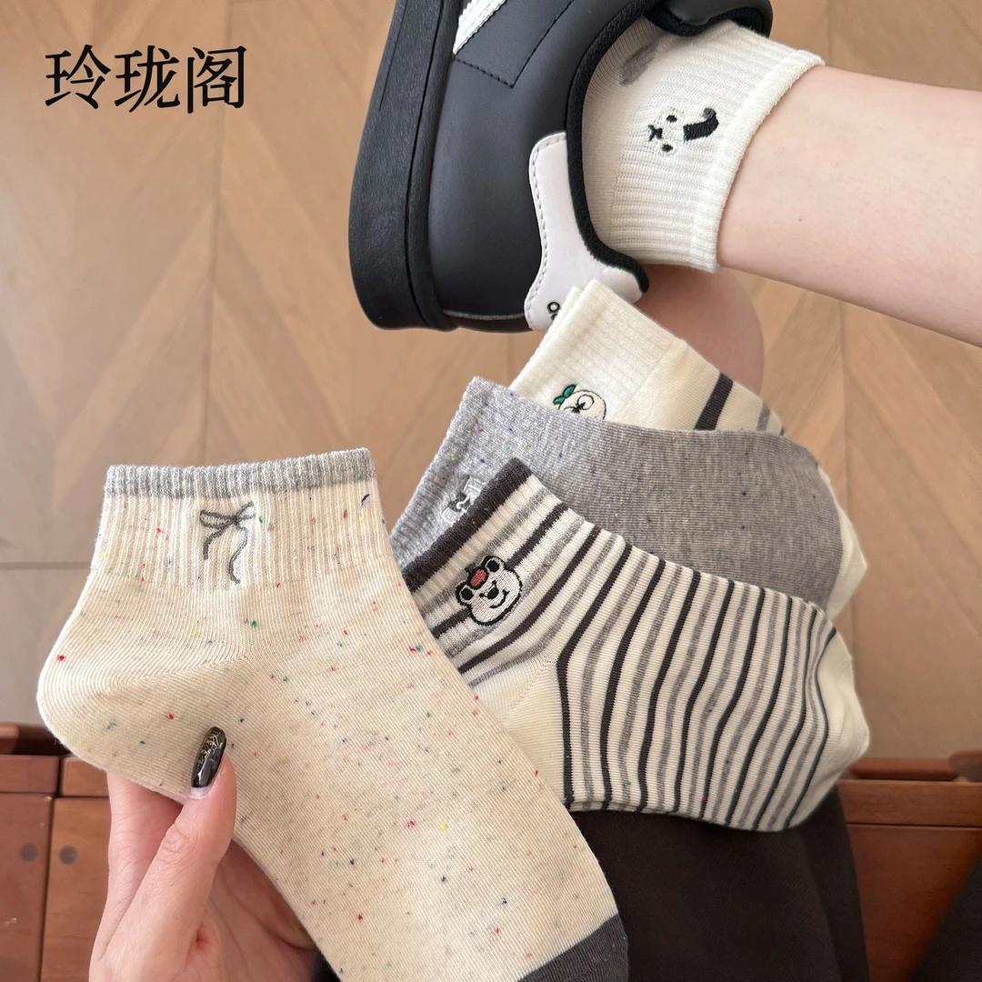 蝴蝶结袜子女秋冬可爱卡通棉袜ins日系学生短袜防臭抗起球无骨袜