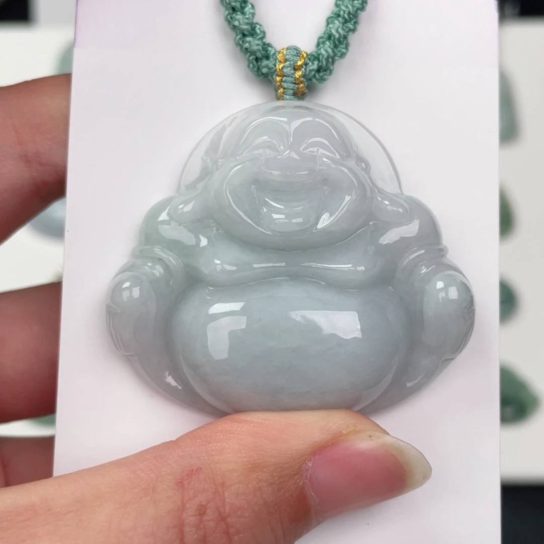 翡翠未镶嵌颈饰佛公