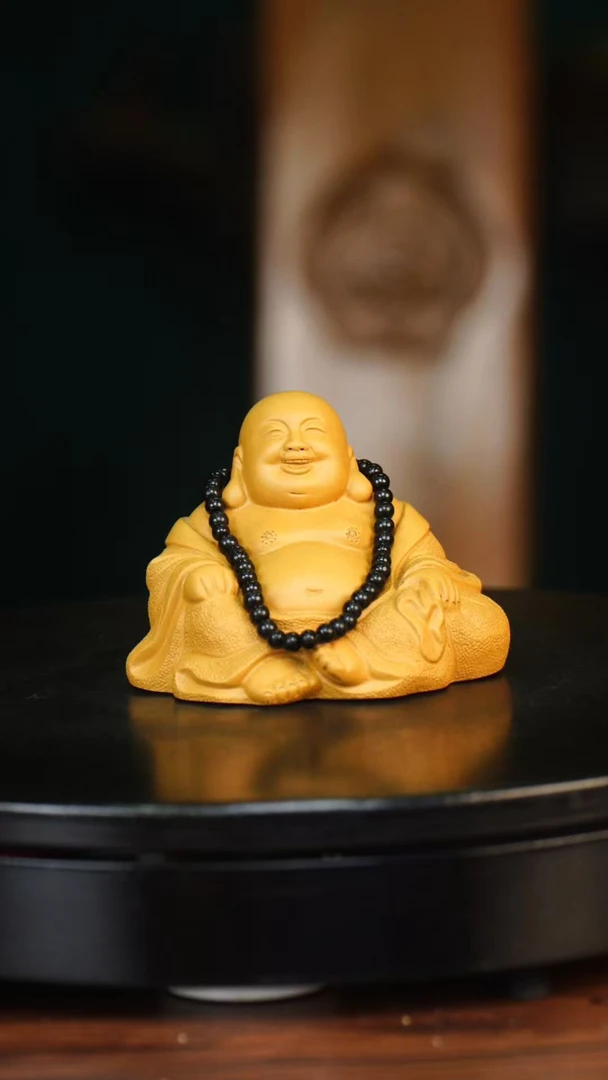 黄弥勒佛(带佛珠）宜兴紫砂茶宠摆件
