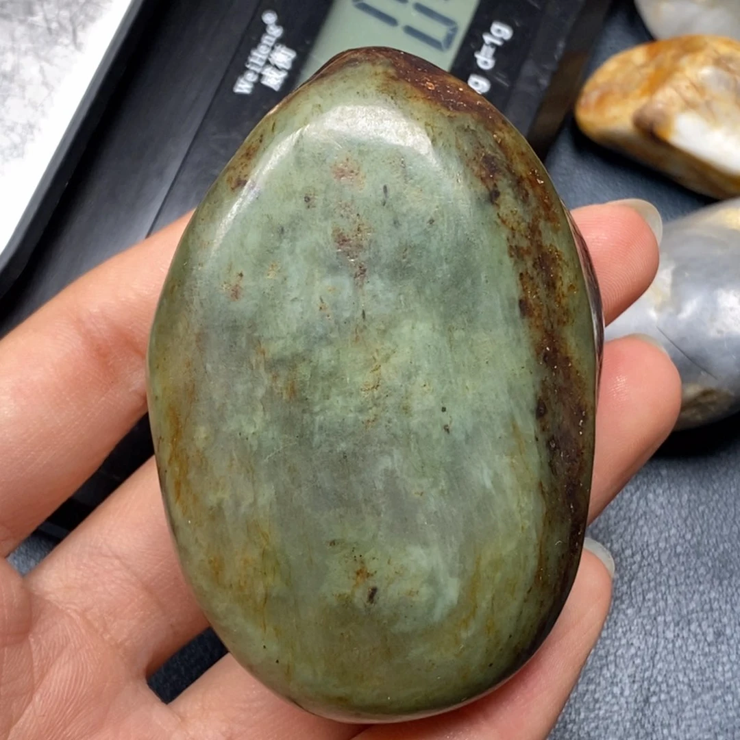 和田玉（糖玉）未镶嵌挂件