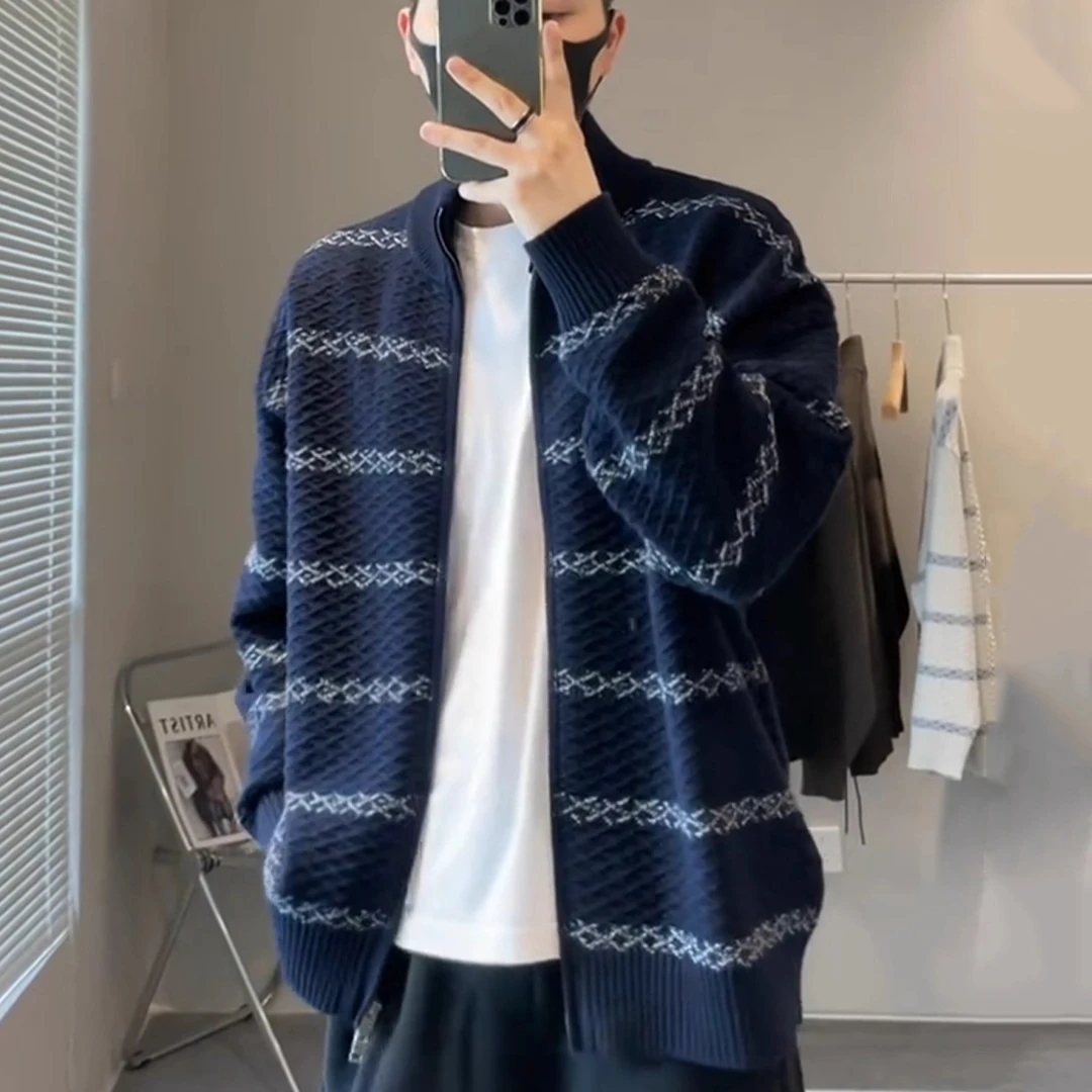 2025秋冬新款藏青色撞色条纹针织开衫外套休闲风潮牌时尚男士毛衣