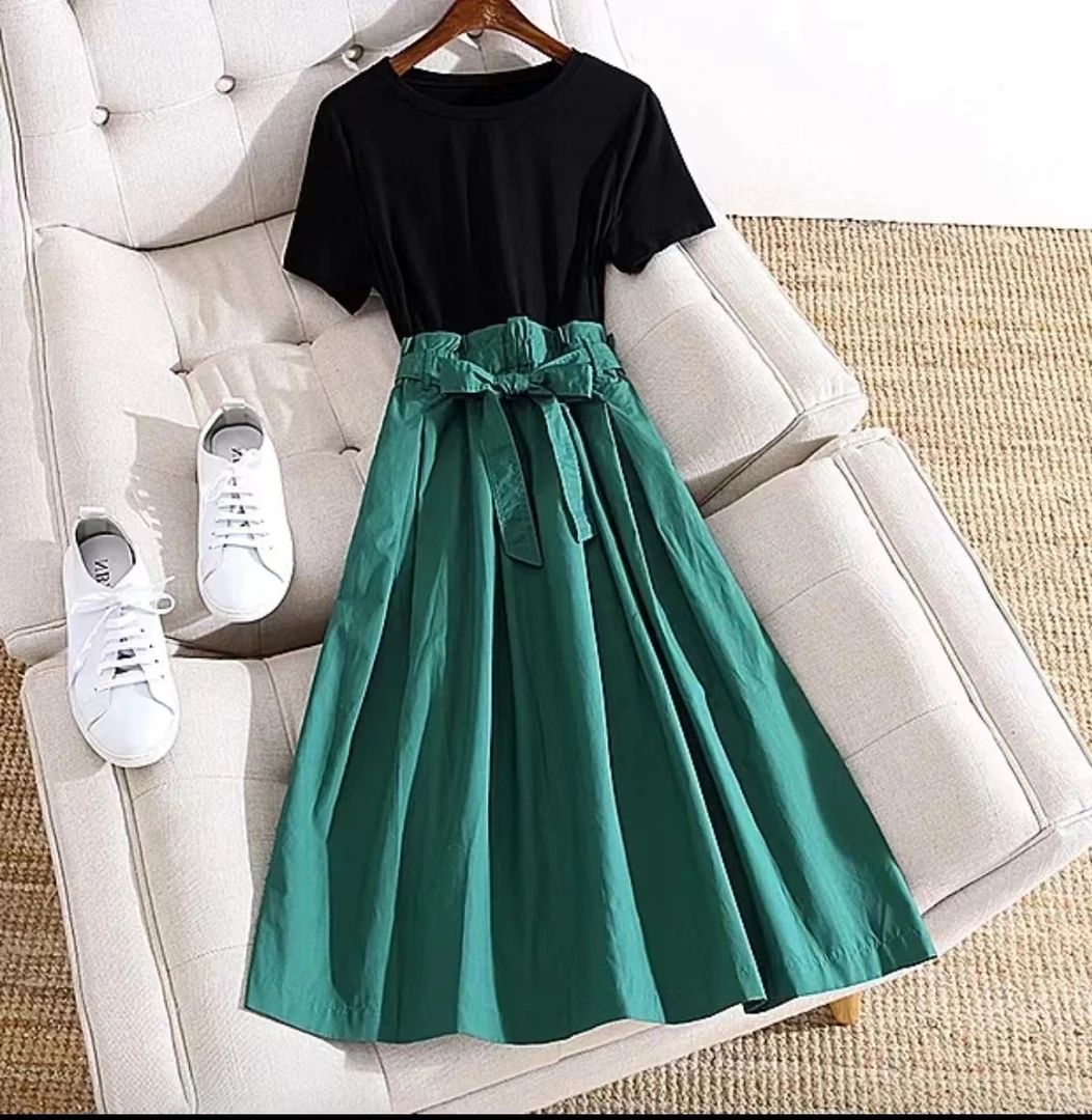 柜-台澈下连衣裙，个别偶有微瑕，介意请不要拍