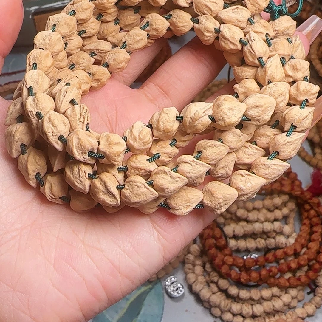 柏香籽/百香籽吊坠吃****怕