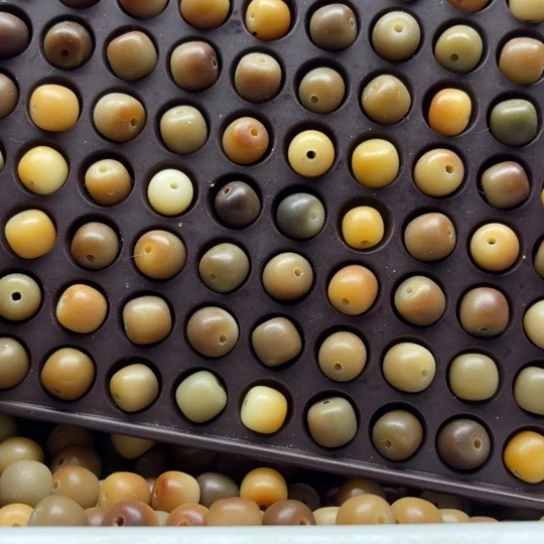 白玉菩提吊坠瑕疵11暗夜玫瑰桶珠200