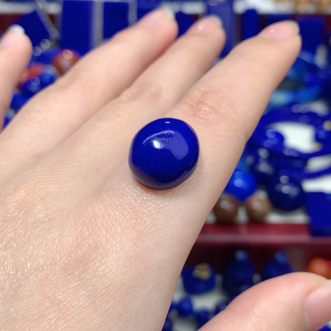 青金石未镶嵌蛋面挂件