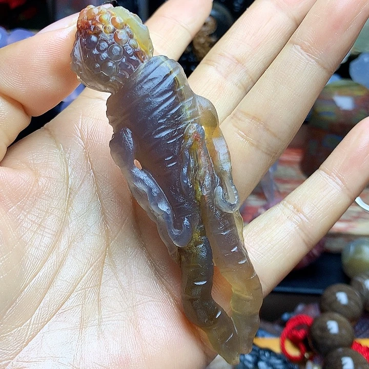 硅化玉未镶嵌吊坠(不含链)玉雕人参