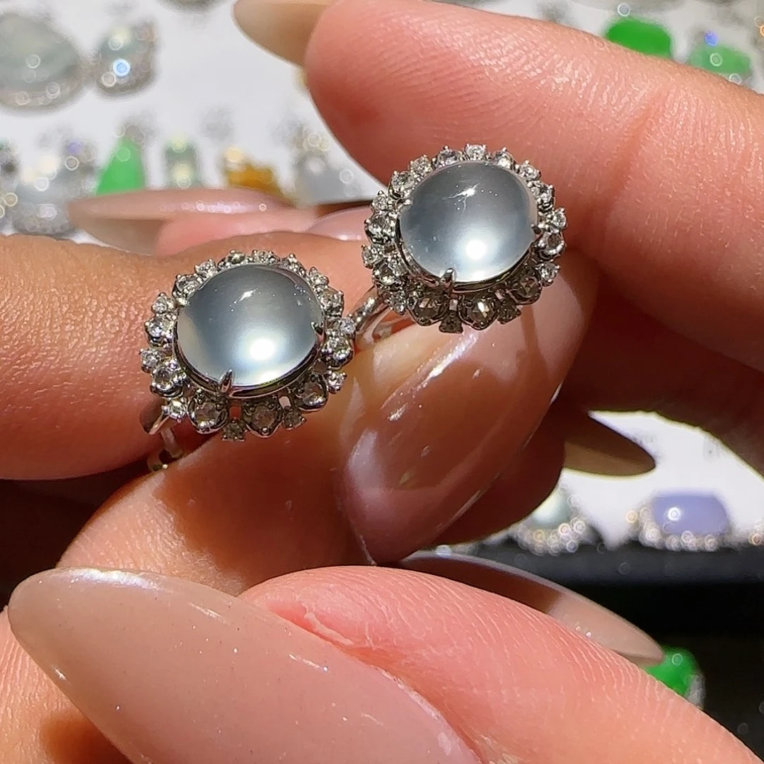 【闪购商品】18K金镶嵌翡翠耳饰天然