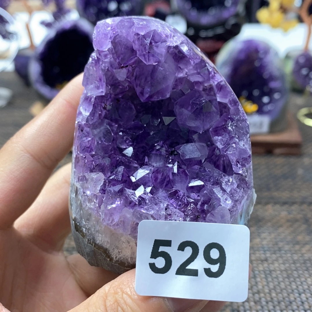 紫晶未镶嵌大型摆件（非配饰）