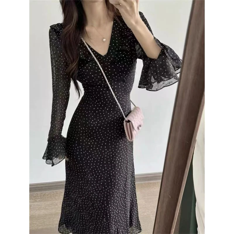 CHUYU专属春夏季新款肌理感系带长款波点气质收腰套头连衣裙1131
