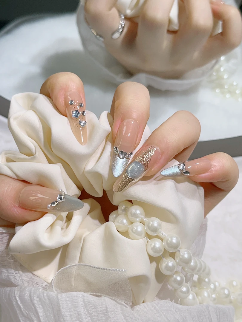 纯手工穿戴甲法式猫眼美甲新款高级感海洋之星网红猫眼蓝色法式