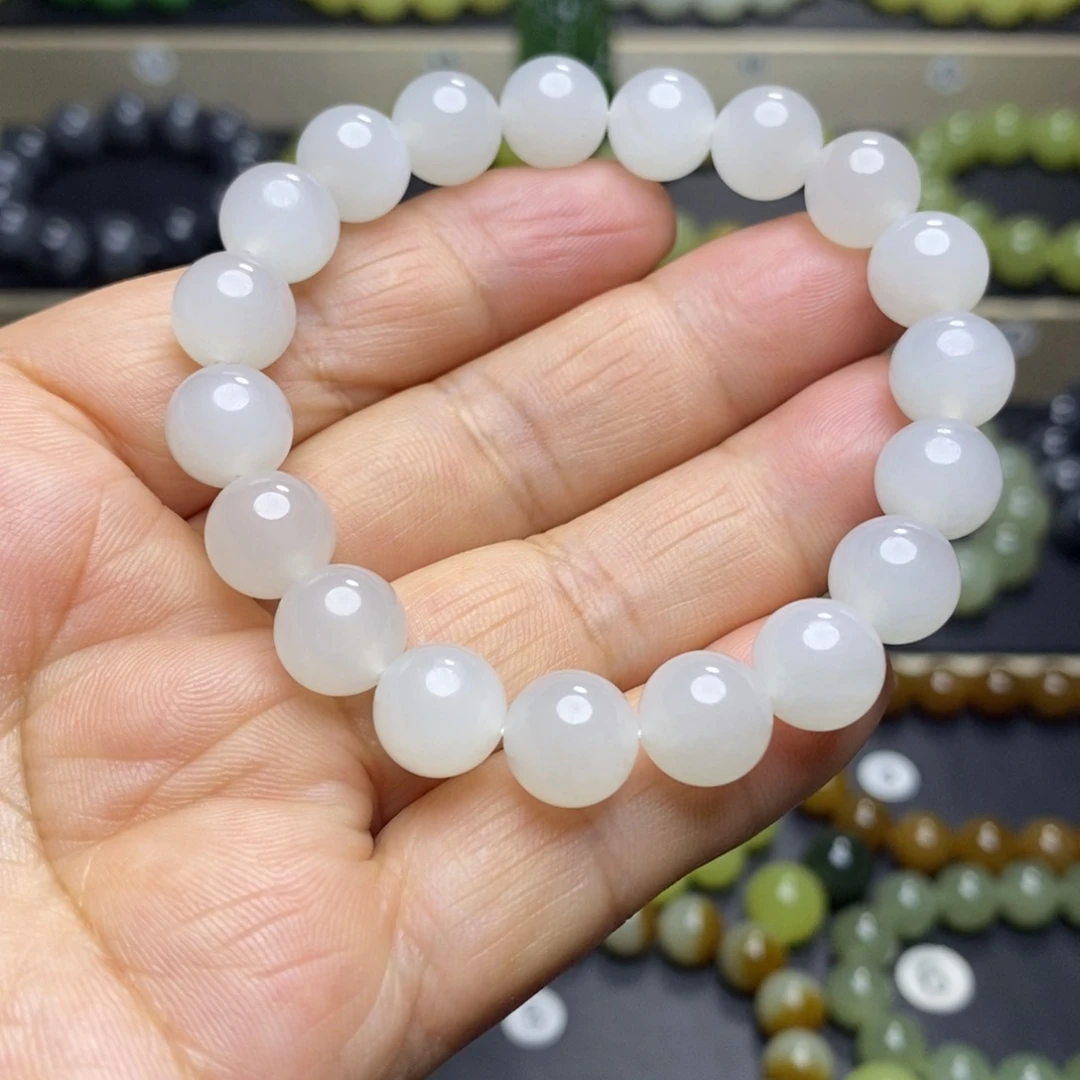 和田玉未镶嵌手串