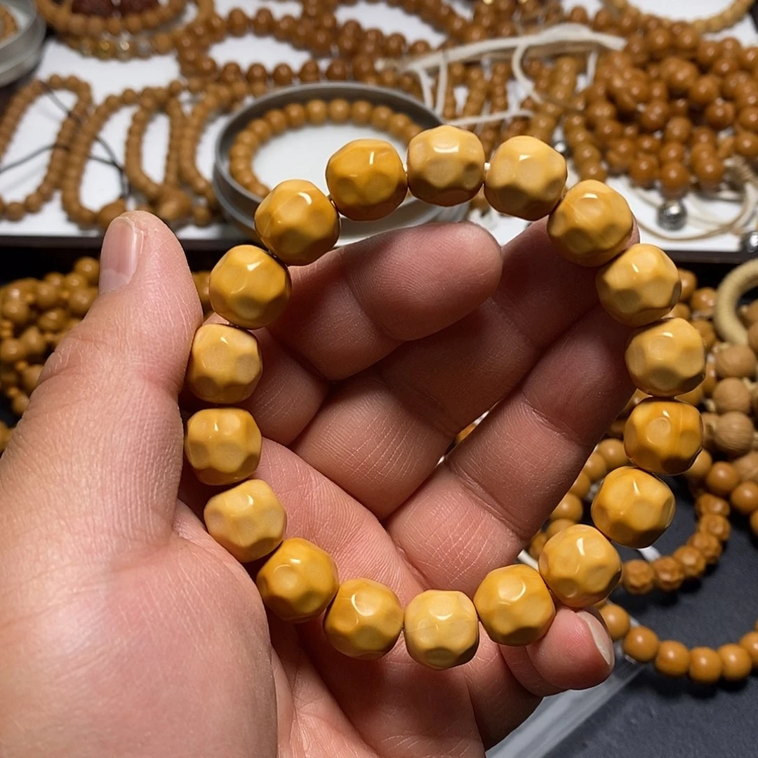 猴头核桃手串奶酪50号