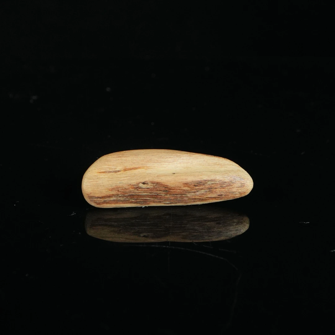 DY-B408 安汶软丝虎皮纹老料沉香素牌 1.79x1.05x5.22cm 1.97g