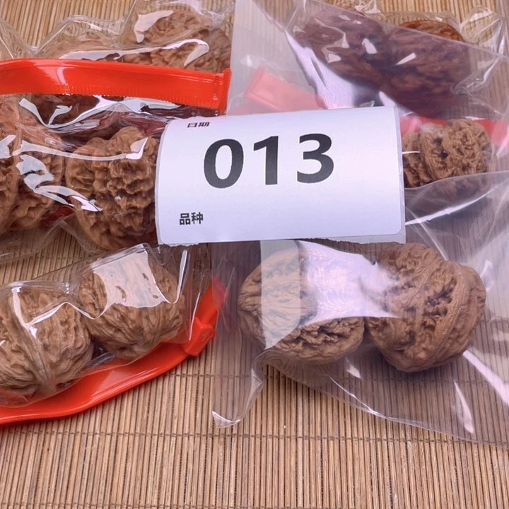 文玩核桃把件13号6对带练手粗筋