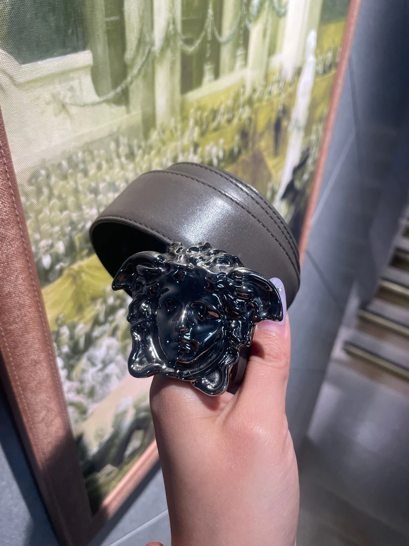 99新 VERSACE/范思哲 帝爵鹏哥直播专享/美杜莎灰色腰带/95M