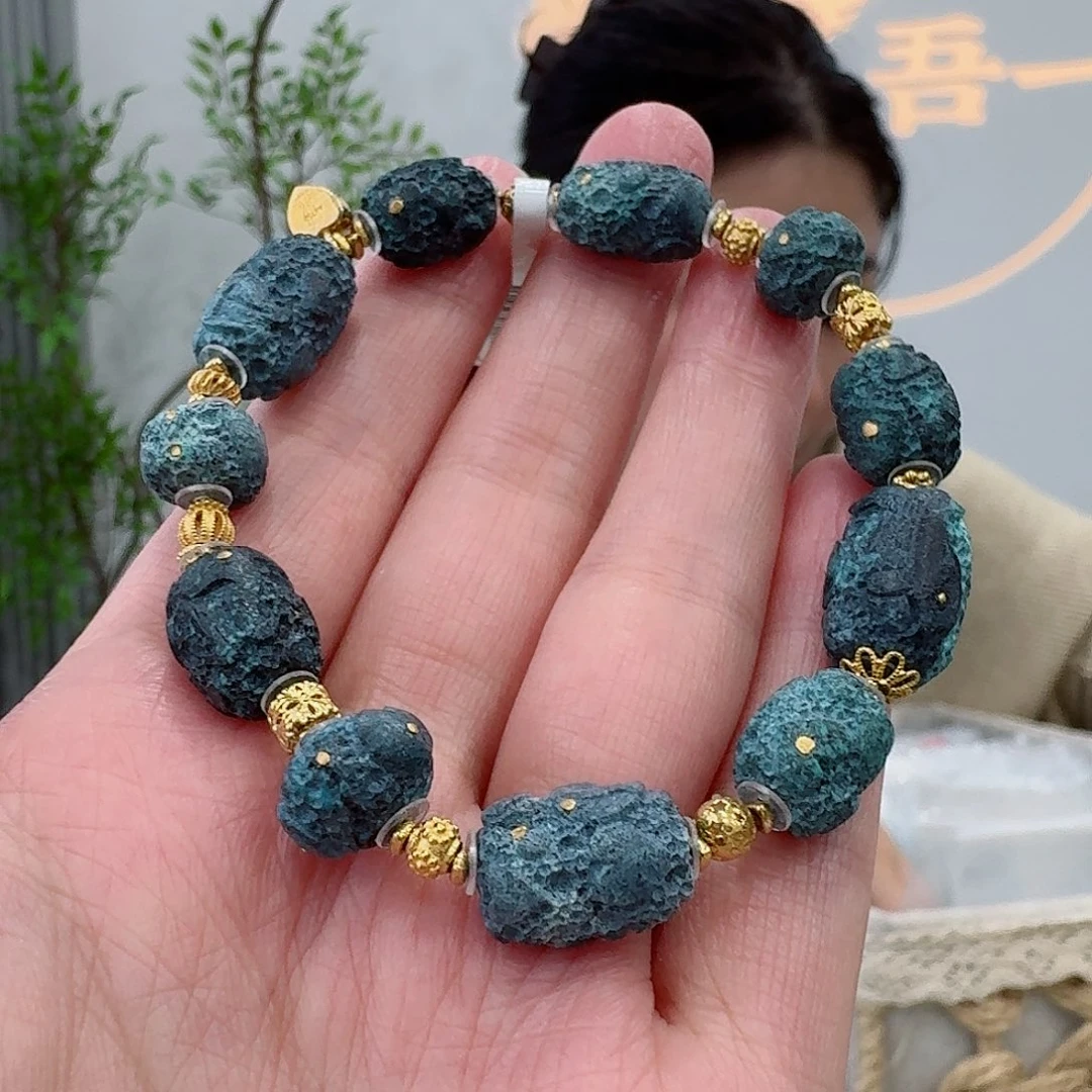 绿松石18K金镶嵌珠宝奇石