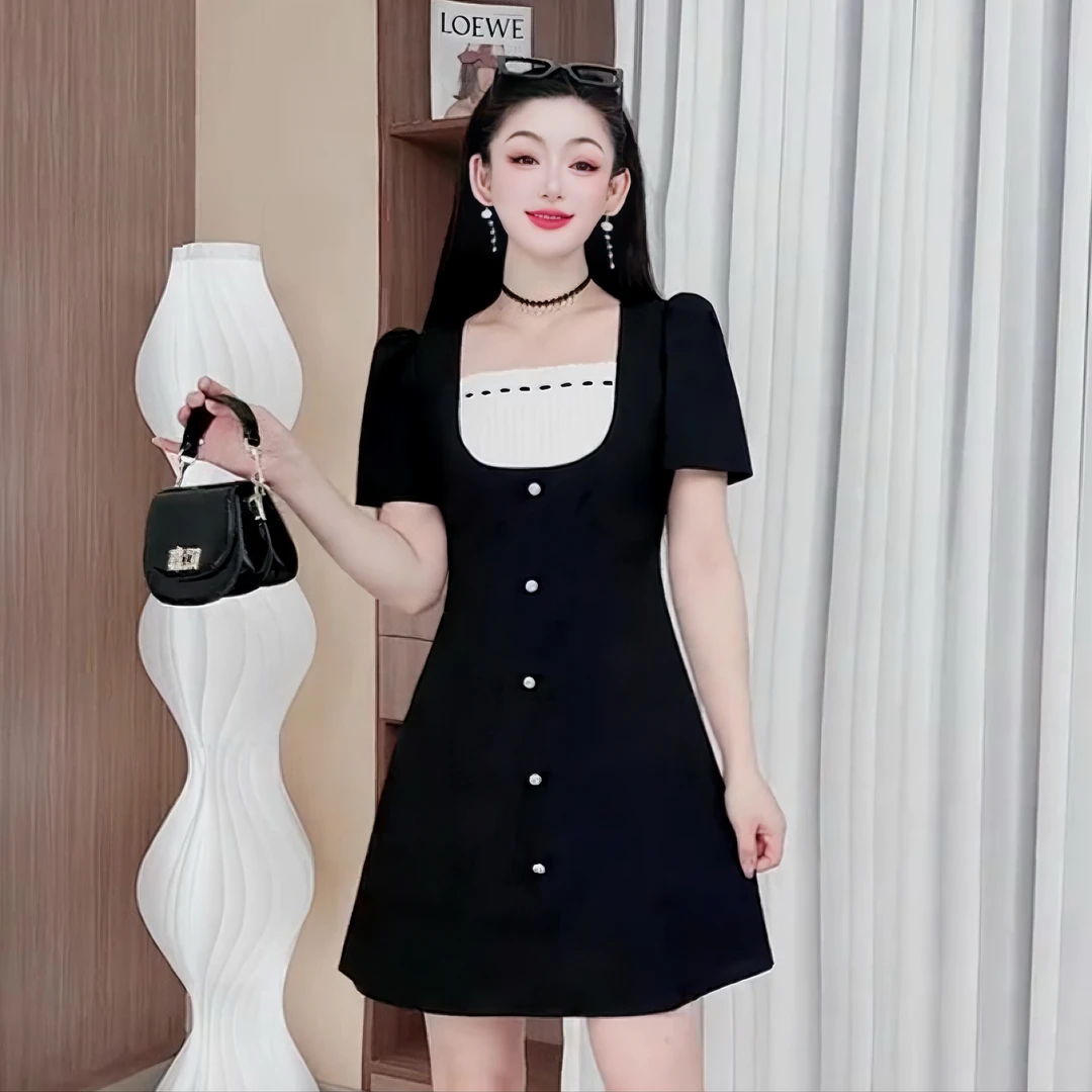 3616黑色高贵连衣裙女2025夏季新款气质法式显瘦收腰赫本风连衣裙
