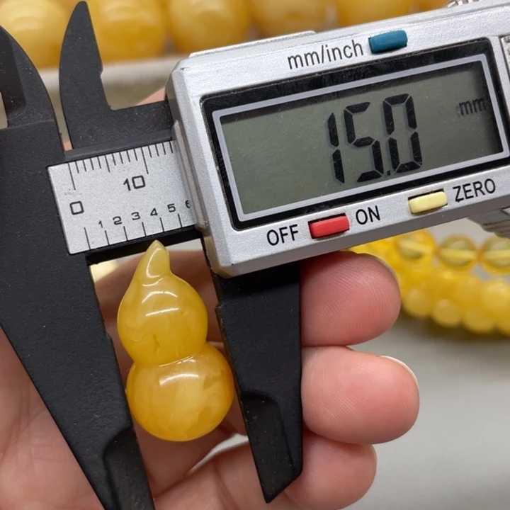 琥珀未镶嵌裸石蜜蜡