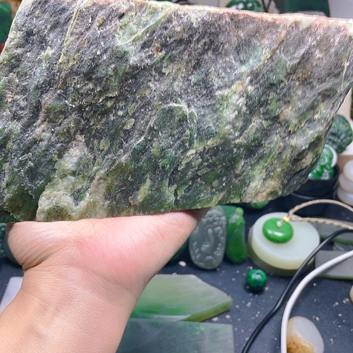 未镶嵌和田玉珠宝半成品