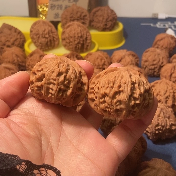 文玩核桃     宫灯