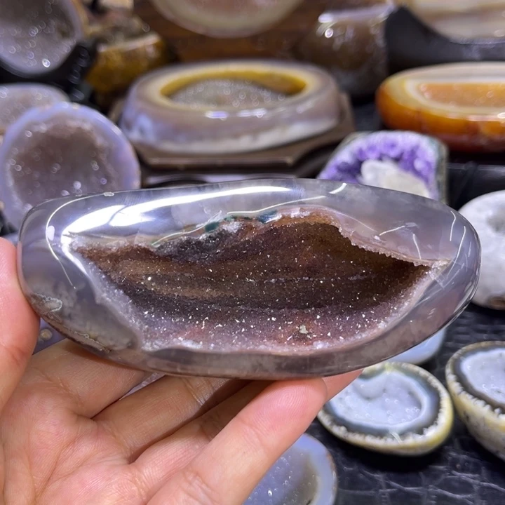 未镶嵌水晶珠宝半成品抛光洞钱袋子