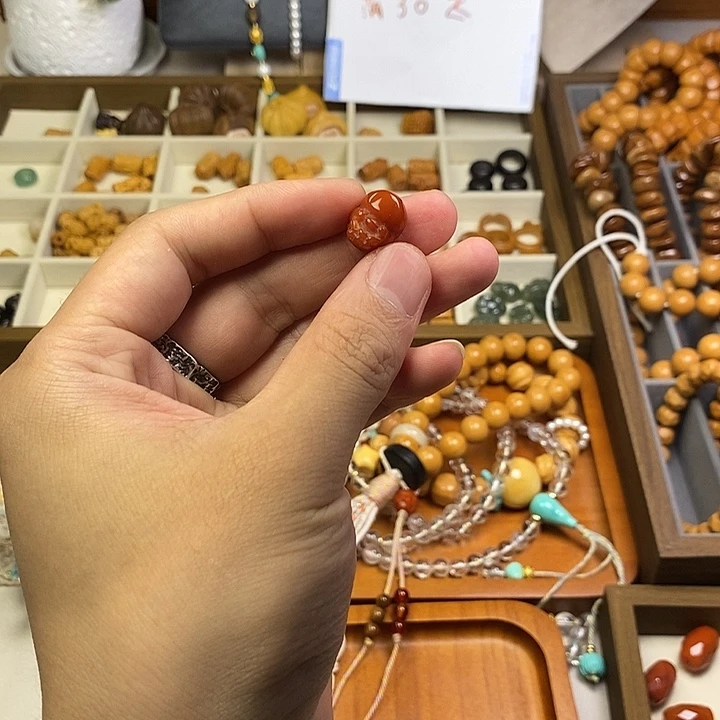 非洲檀香无事牌一个