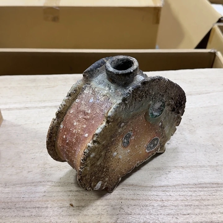 瓷片H****0哈哈哈哈哈哈哈哈