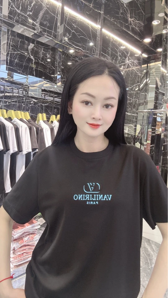 时尚潮流欧货短袖
