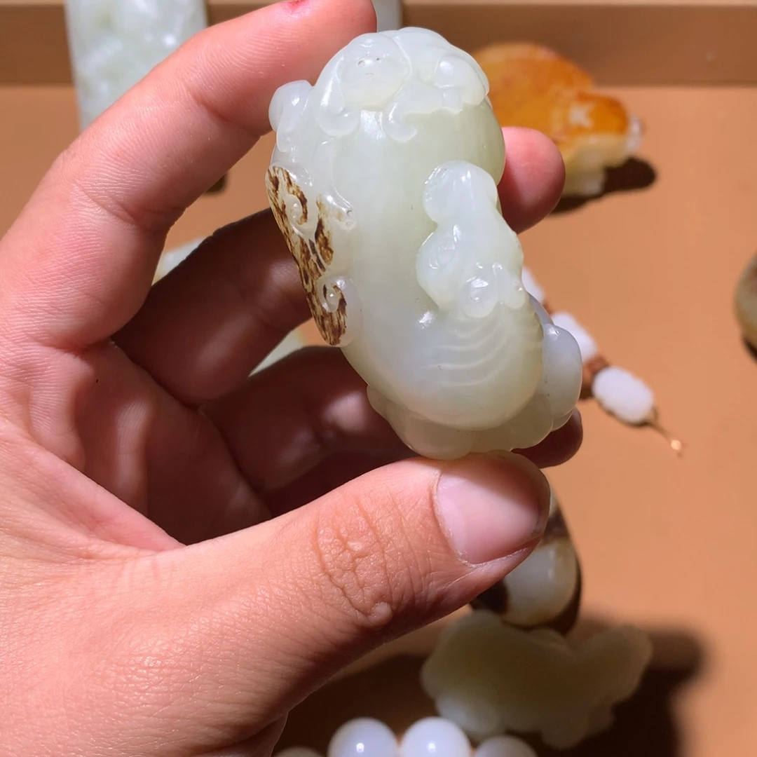和田玉（糖玉）未镶嵌挂件