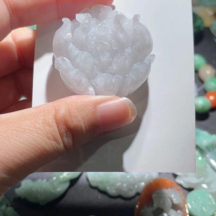 颈饰未镶嵌翡翠天