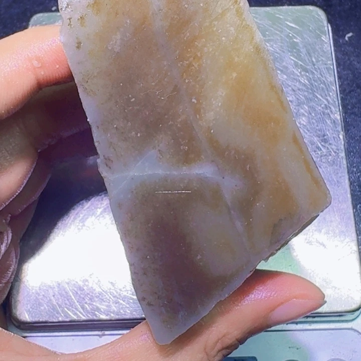 未镶嵌和田玉（糖玉）珠宝半成品