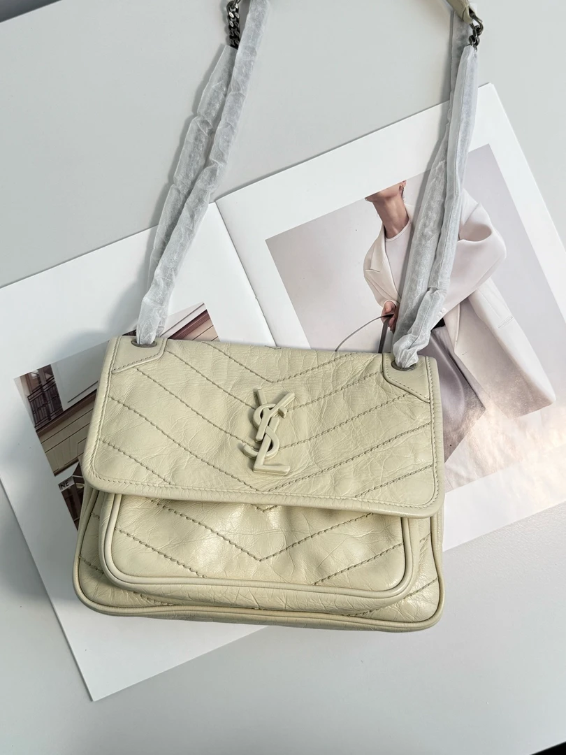 99新 YSL/圣罗兰 圣罗兰niki小号新款D扣斜挎包