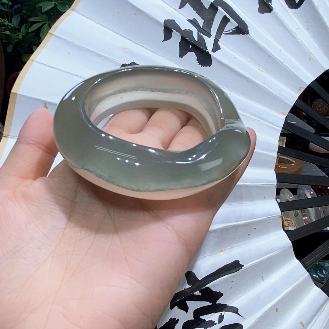 安***然手镯玛瑙/玉髓未镶嵌