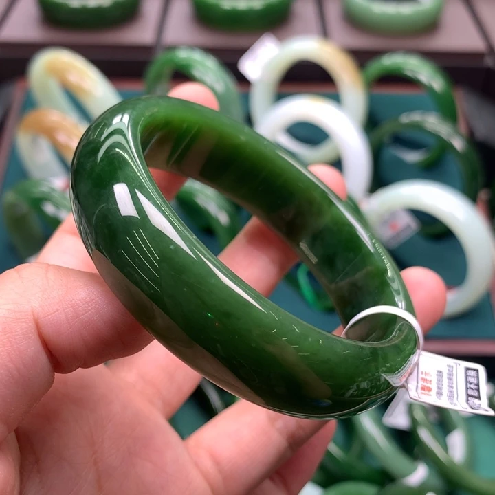 未镶嵌手镯和田玉（碧玉）5960