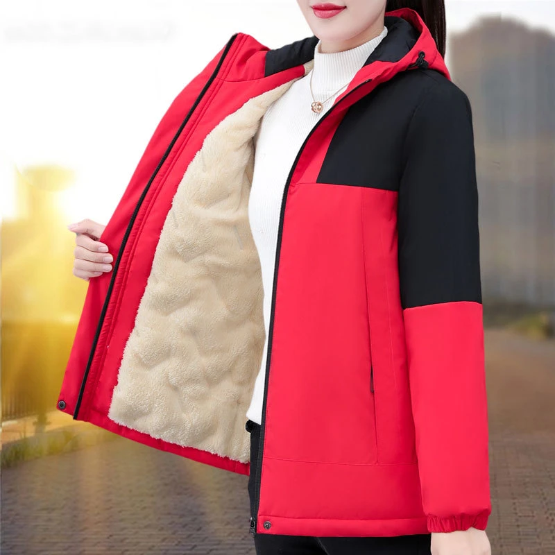 薄款加绒短外套女冬季加厚2025年新款连帽冬天冲锋衣秋冬户外大码